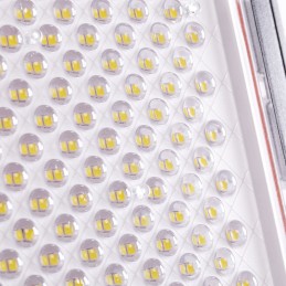 Proyector LED Solar 40W 4000Lm Sensor_Control Remoto Panel:5V 15W Batería: 3,3V 12.000Ma [LUM-MJ-DW901]