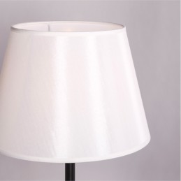 Lámpara de Mesa \"Ibb\" [SKD-T1015]