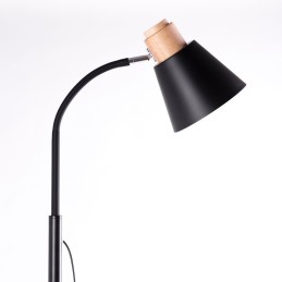 Lámpara de Suelo \"Victor\" [SKD-F016-B]